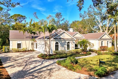 House in Osprey, Florida 4 bedrooms, 373.47 sq.m. № 1576698 - photo 1