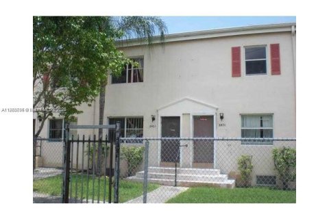 Condo à Miami, Floride, 3 chambres № 2077107