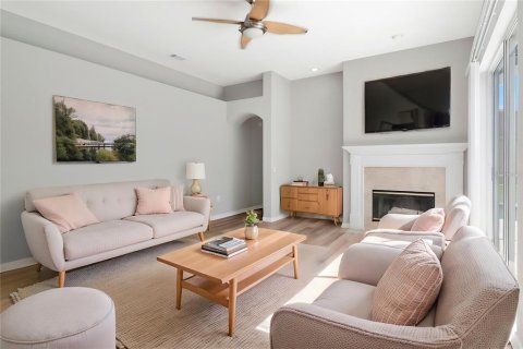 Casa en venta en Wesley Chapel, Florida, 4 dormitorios, 220.36 m2 № 2377461 - foto 16