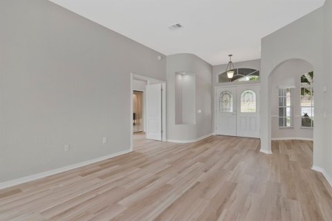 Casa en venta en Wesley Chapel, Florida, 4 dormitorios, 220.36 m2 № 2377461 - foto 10
