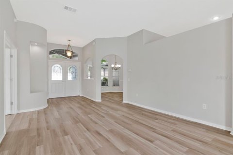 Casa en venta en Wesley Chapel, Florida, 4 dormitorios, 220.36 m2 № 2377461 - foto 11