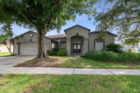 Casa en Wesley Chapel, Florida 4 dormitorios, 220.36 m2 № 2377461