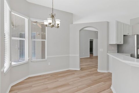 Casa en venta en Wesley Chapel, Florida, 4 dormitorios, 220.36 m2 № 2377461 - foto 18
