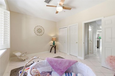 Townhouse in Oldsmar, Florida 3 bedrooms, 170.38 sq.m. № 2196067 - photo 15