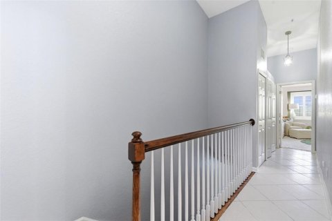 Townhouse in Oldsmar, Florida 3 bedrooms, 170.38 sq.m. № 2196067 - photo 18