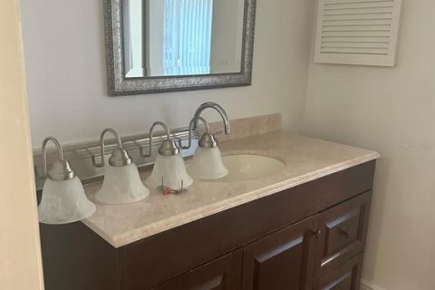 Condo in Kissimmee, Florida, 2 bedrooms  № 1783397 - photo 8