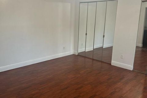 Condo in Kissimmee, Florida, 2 bedrooms  № 1783397 - photo 4
