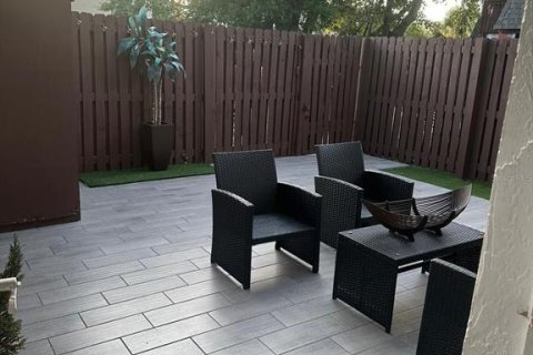 Condo in Kissimmee, Florida, 2 bedrooms  № 1783397 - photo 15