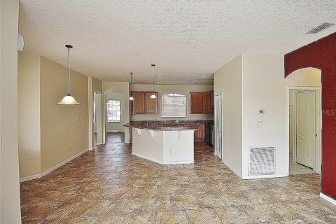 House in Grand Island, Florida 3 bedrooms, 177.81 sq.m. № 1835985 - photo 9