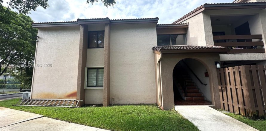 Condo à Miami, Floride, 1 chambre  № 2084521