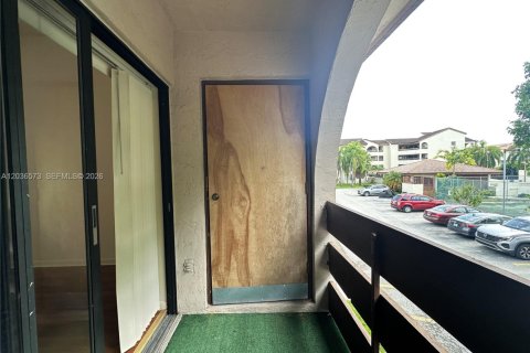 Copropriété à louer à Miami, Floride: 1 chambre, 64.29 m2 № 2084521 - photo 10