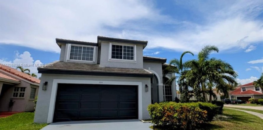 House in Pembroke Pines, Florida 4 bedrooms, 202.06 sq.m. № 1797055