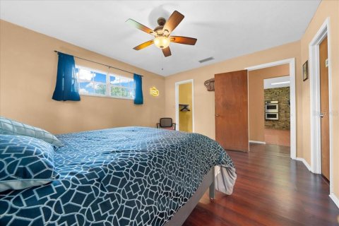House in Hawthorne, Florida 2 bedrooms, 141.77 sq.m. № 1839080 - photo 11