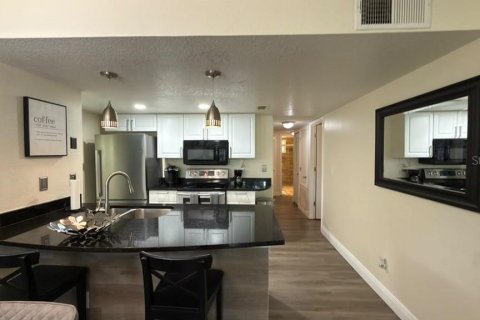 Copropriété à louer à Kissimmee, Floride: 3 chambres, 113.34 m2 № 2356634 - photo 7