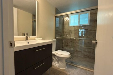 Copropriété à louer à Kissimmee, Floride: 3 chambres, 113.34 m2 № 2356634 - photo 16