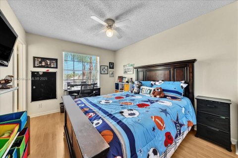 Casa en venta en Miramar, Florida, 3 dormitorios, 172.98 m2 № 1752627 - foto 22