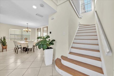 Casa en venta en Miramar, Florida, 3 dormitorios, 172.98 m2 № 1752627 - foto 7