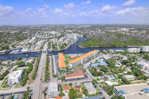 Condo in Deerfield Beach, Florida, 2 bedrooms  № 2181249 - photo 30