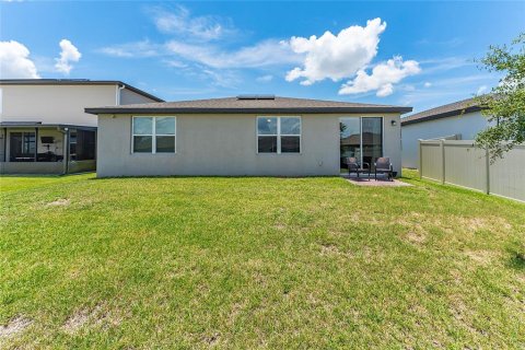 House in Haines City, Florida 4 bedrooms, 183.76 sq.m. № 1844392 - photo 2