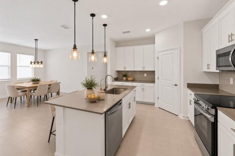 Casa en venta en Kissimmee, Florida, 4 dormitorios, 199.83 m2 № 2385770 - foto 10