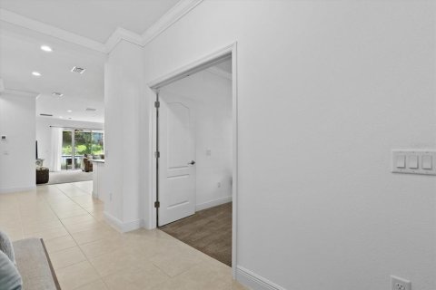 Villa ou maison à vendre à Bradenton, Floride: 3 chambres, 168.52 m2 № 2105093 - photo 4