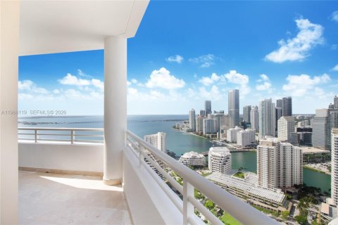 Condo à Miami, Floride, 3 chambres  № 2028947