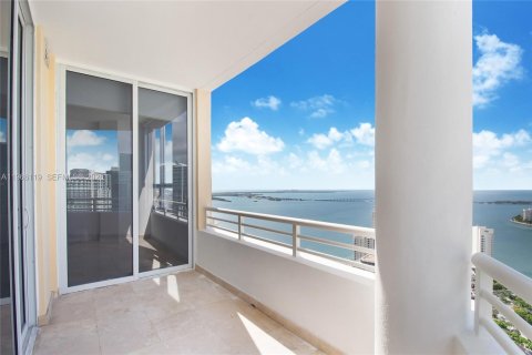 Copropriété à louer à Miami, Floride: 3 chambres, 213.02 m2 № 2028947 - photo 2