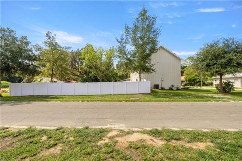 Townhouse in Williston, Florida 2 bedrooms, 92.9 sq.m. № 1894673 - photo 29