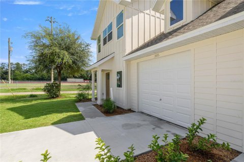 Townhouse in Williston, Florida 2 bedrooms, 92.9 sq.m. № 1894673 - photo 5