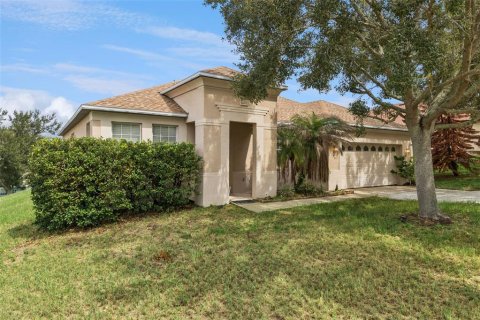 Casa en Clermont, Florida 3 dormitorios, 217.76 m2 № 2203510