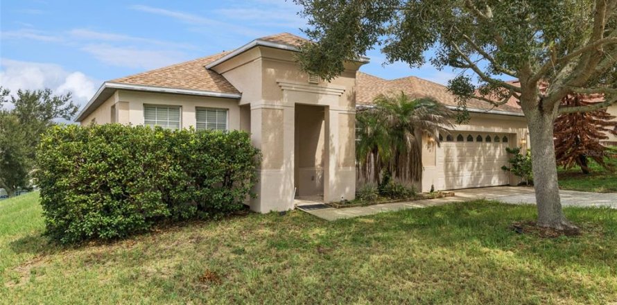 Casa en Clermont, Florida 3 dormitorios, 217.76 m2 № 2203510