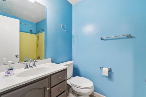 House in Gainesville, Florida 3 bedrooms, 140.47 sq.m. № 2138377 - photo 19