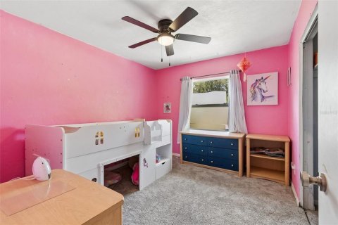 House in Gainesville, Florida 3 bedrooms, 140.47 sq.m. № 2138377 - photo 17