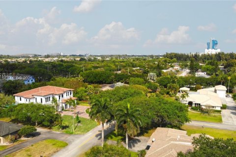 Casa en venta en Davie, Florida, 5 dormitorios, 559.18 m2 № 1983498 - foto 7