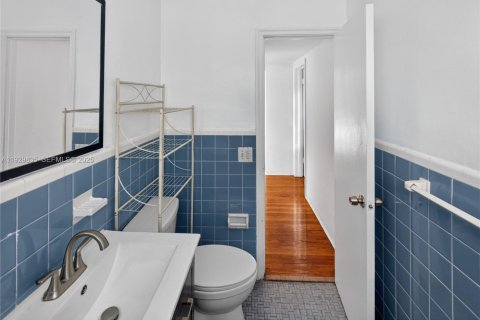 Apartment in Miami Beach, Florida 2 bedrooms № 1989286 - photo 6