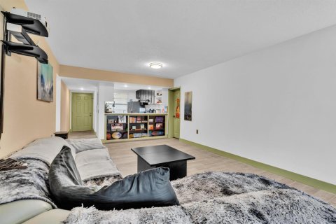 Copropriété à vendre à West Palm Beach, Floride: 2 chambres, 133.97 m2 № 2182991 - photo 27