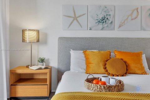 Купить кондоминиум в Халландейл-Бич, Флорида 2 спальни, 96.34м2, № 2054848 - фото 26