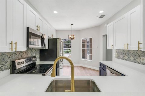 Copropriété à vendre à Orlando, Floride: 2 chambres, 121.24 m2 № 1838005 - photo 8