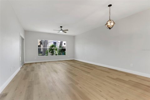 Copropriété à vendre à Orlando, Floride: 2 chambres, 121.24 m2 № 1838005 - photo 6