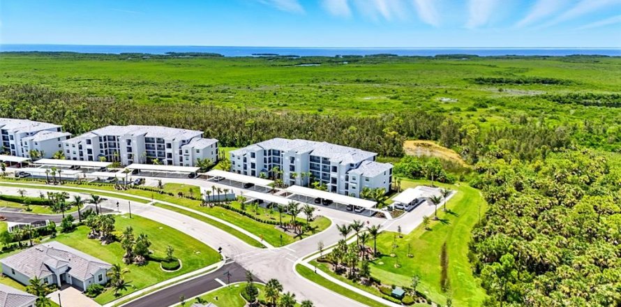 Condo in Punta Gorda, Florida, 2 bedrooms № 1918620