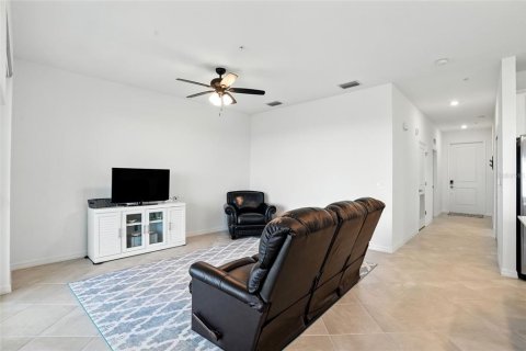 Condo in Punta Gorda, Florida, 2 bedrooms  № 1918620 - photo 8