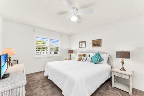 Condo in Sarasota, Florida, 2 bedrooms № 2334261 - photo 28