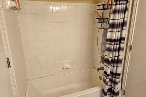 Condo in Lake Mary, Florida, 1 bedroom  № 2092880 - photo 15