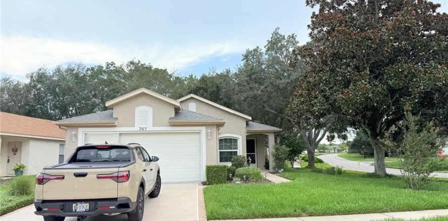 Casa en Spring Hill, Florida 2 dormitorios, 118.91 m2 № 2209848