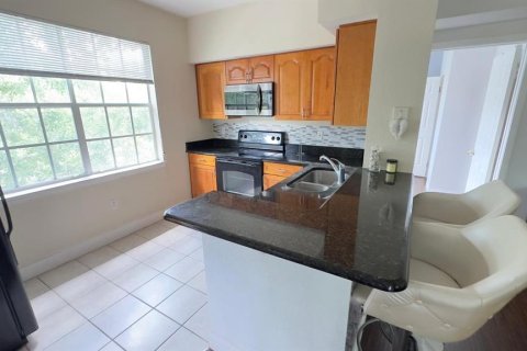 Apartamento en alquiler en Orlando, Florida, 2 dormitorios, 106.84 m2 № 1835003 - foto 7