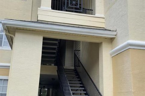 Apartamento en alquiler en Orlando, Florida, 2 dormitorios, 106.84 m2 № 1835003 - foto 3