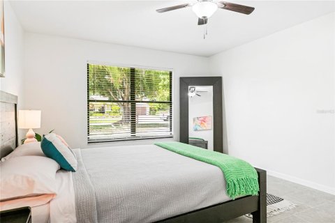 House in Sarasota, Florida 3 bedrooms, 152.64 sq.m. № 1757392 - photo 28