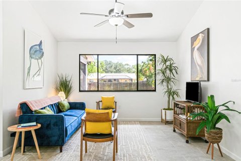 House in Sarasota, Florida 3 bedrooms, 152.64 sq.m. № 1757392 - photo 7