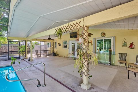 Villa ou maison à vendre à Boynton Beach, Floride: 2 chambres, 97.73 m2 № 2340365 - photo 19