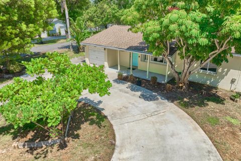 Villa ou maison à vendre à Boynton Beach, Floride: 2 chambres, 97.73 m2 № 2340365 - photo 2